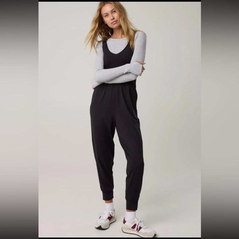Aerie Racerback Tank Jumpsuit Jogger Black small - Picture 1 of 13